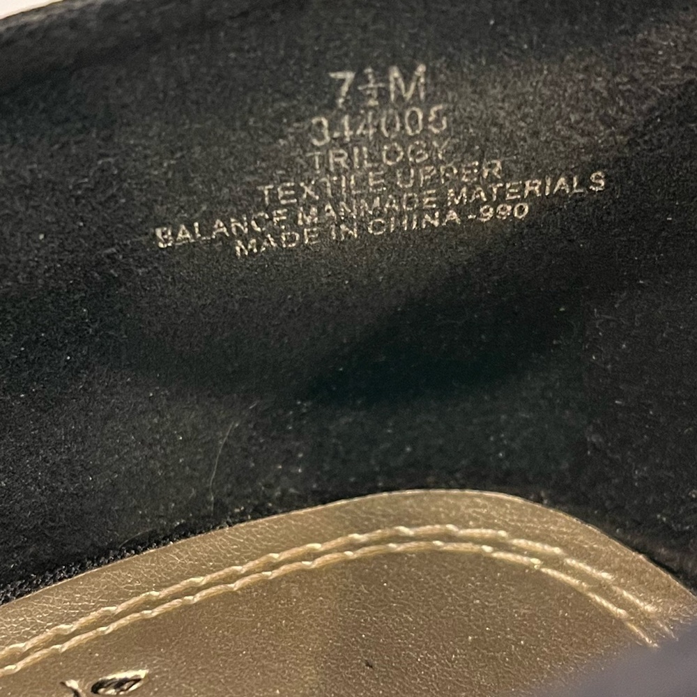 Impo black mesh strap pumps - Picture 10 of 10
